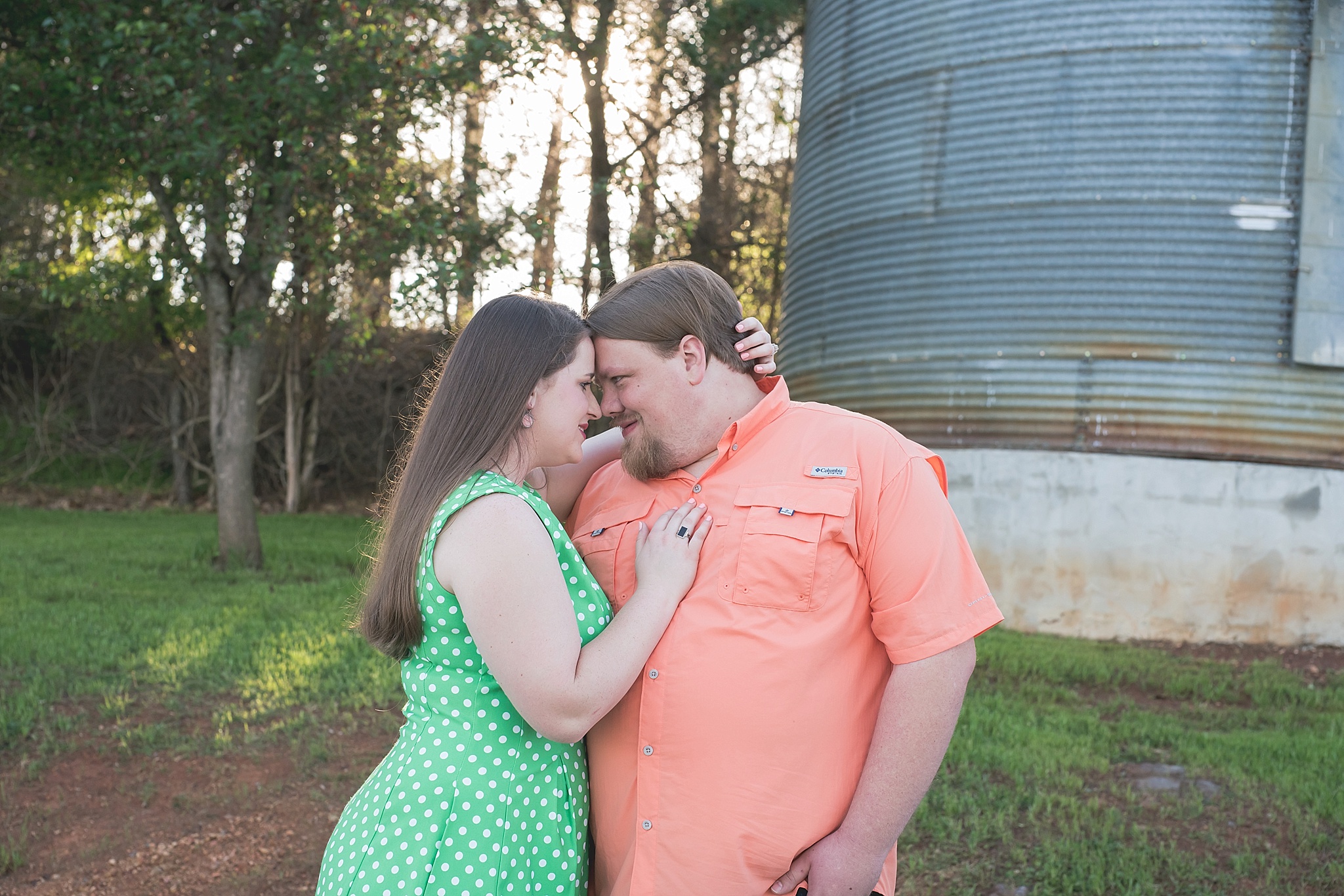 VICTORIA &amp; TIM – THE BARN AT WOODLAKE MEADOWS ENGAGEMENT SESSION – BEAR CREEK NC PHOTOGRAPHER