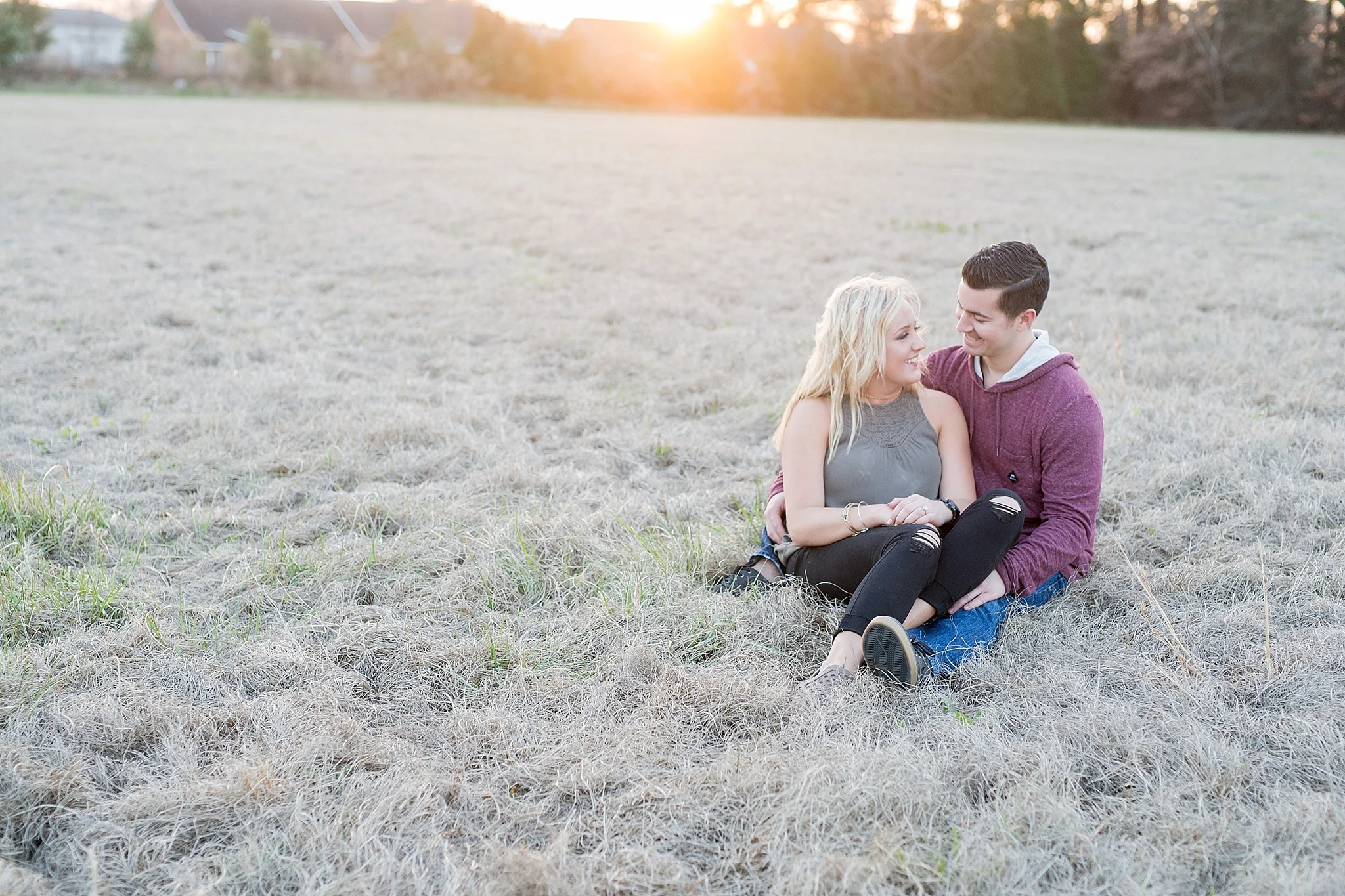 KELI &amp; DEREK – ENGAGEMENT SESSION – FARMVILLE NC PHOTOGRAPHER