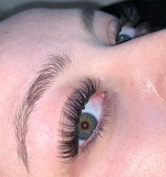 Eyelashes.jpg