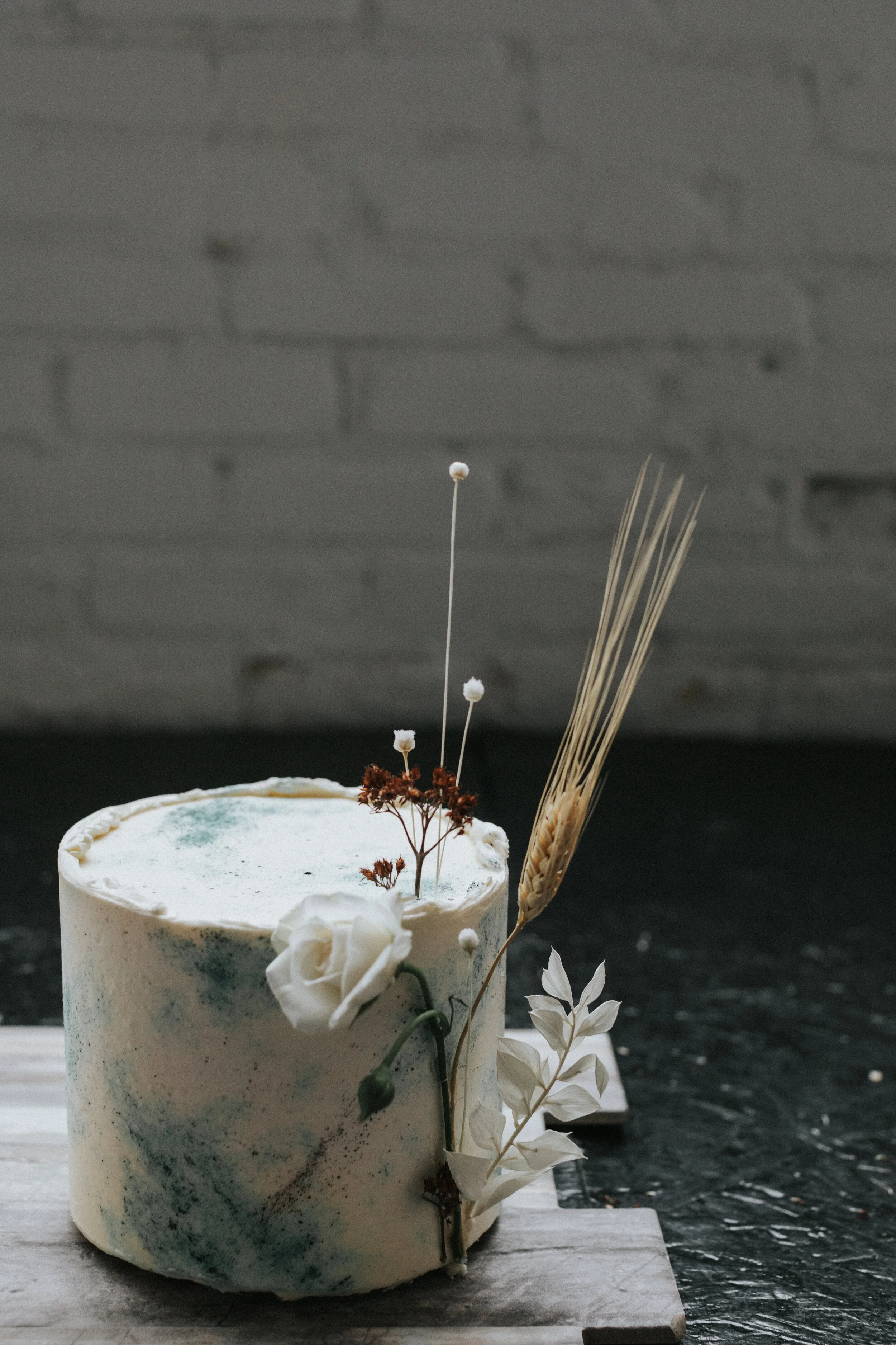 Warehouse_XI_Peek-020.jpg