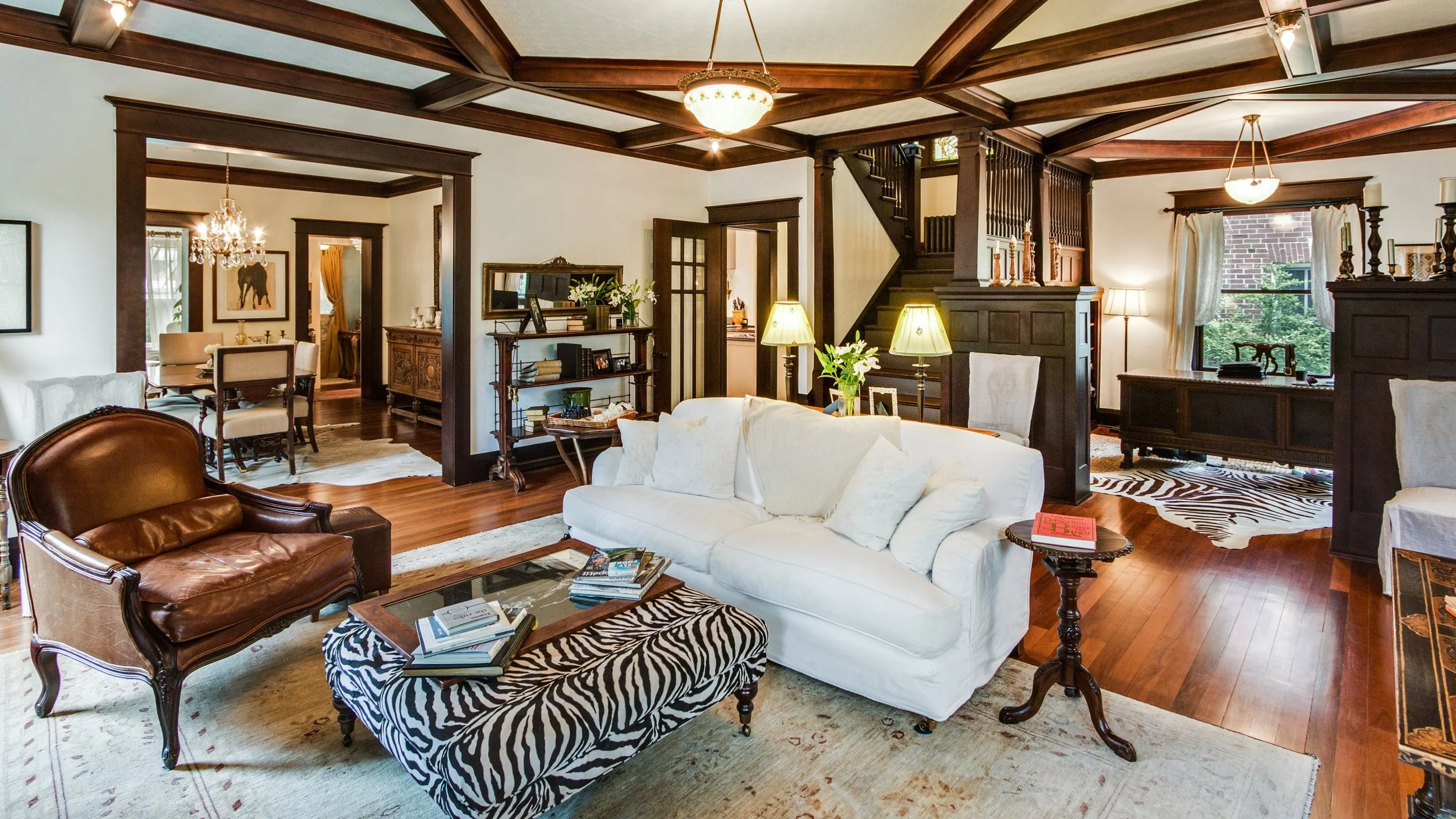 005_Living Room View.jpg