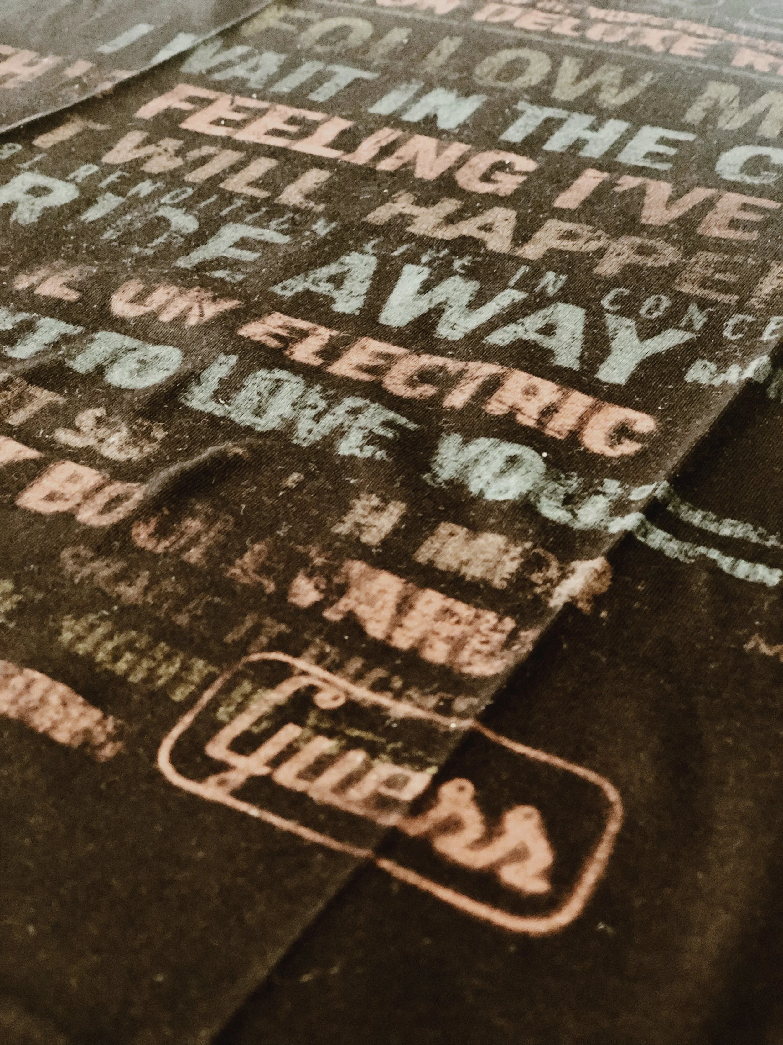  Discharge print created for Men’s knit tee shirt   