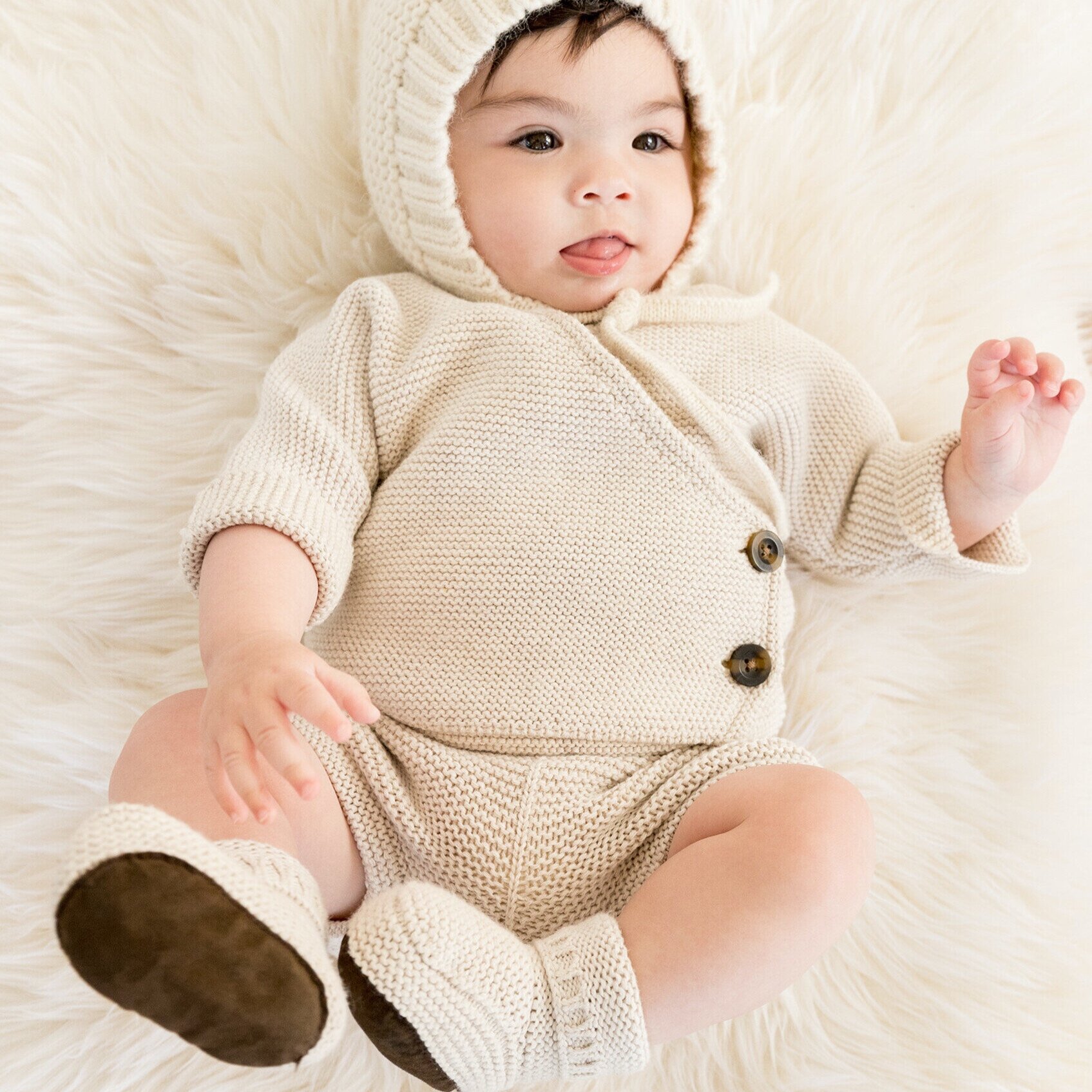 hanna-andersson-knit-baby-booties.jpg