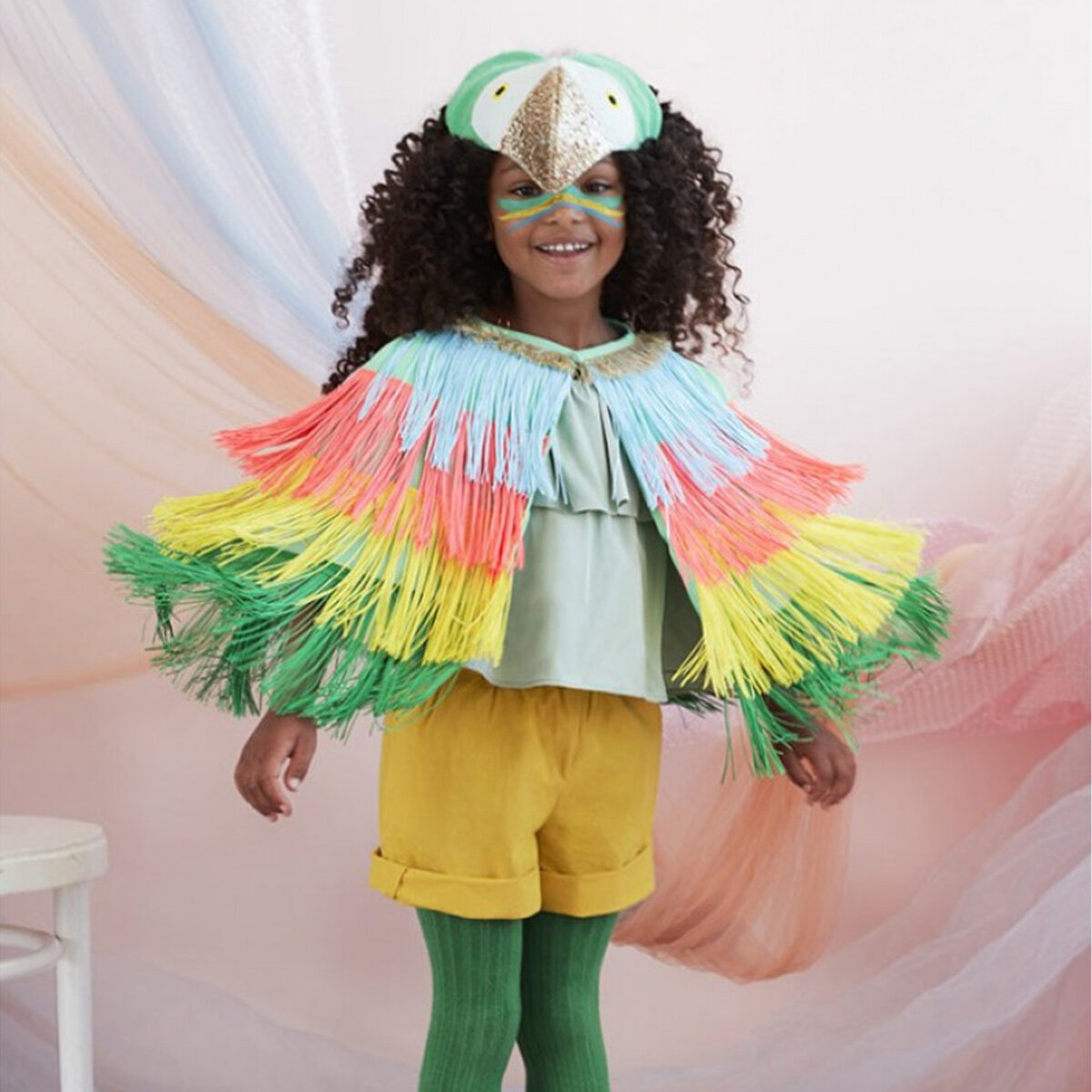 kids_parrot_cape_costume_halloween.jpg