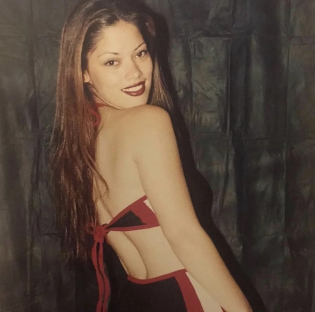 Soundview, The Bronx. 1997. READ HER STORY.