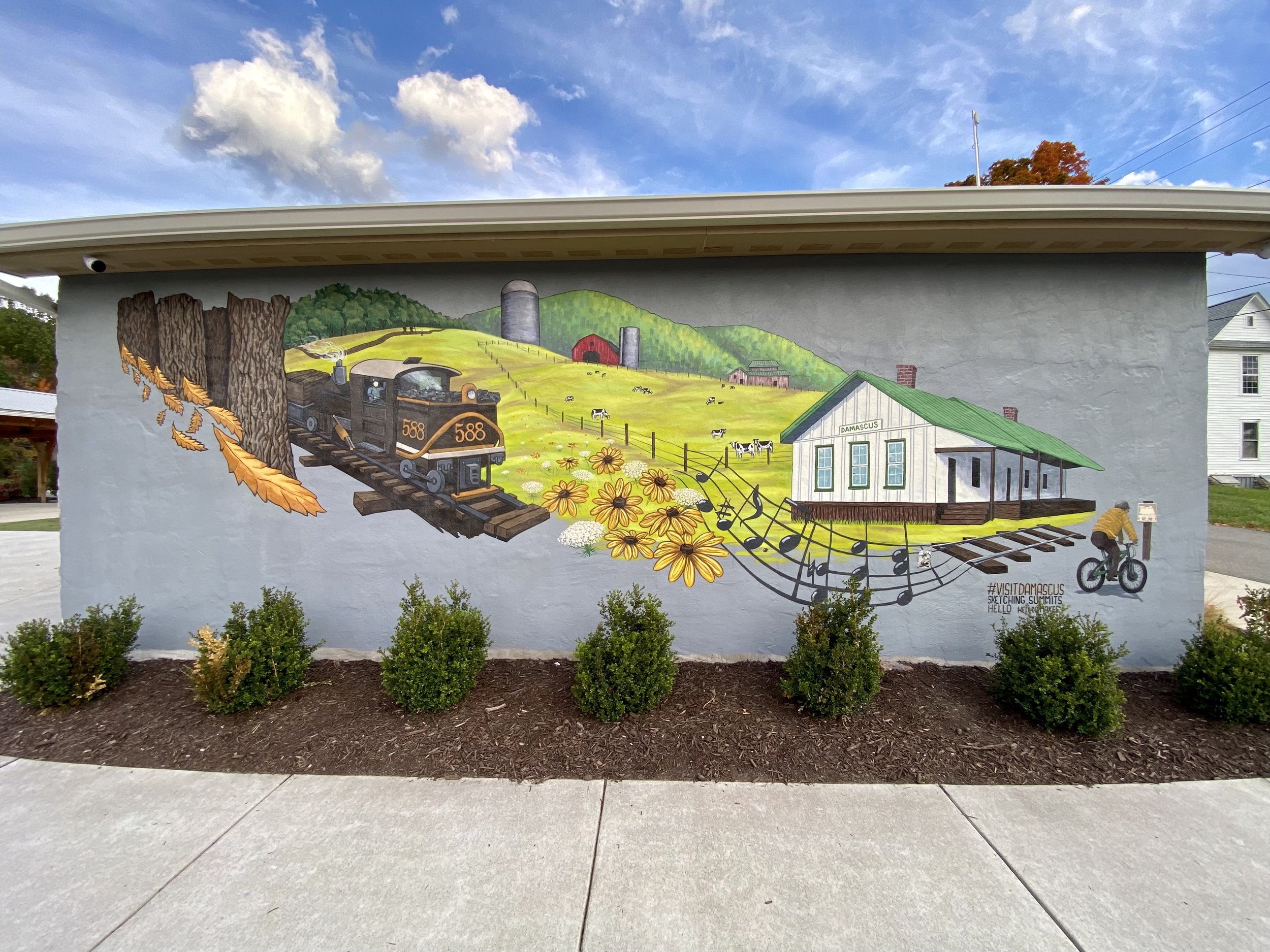 Laurel Creek Mural 1, photo by Heidi Nisbett.jpg