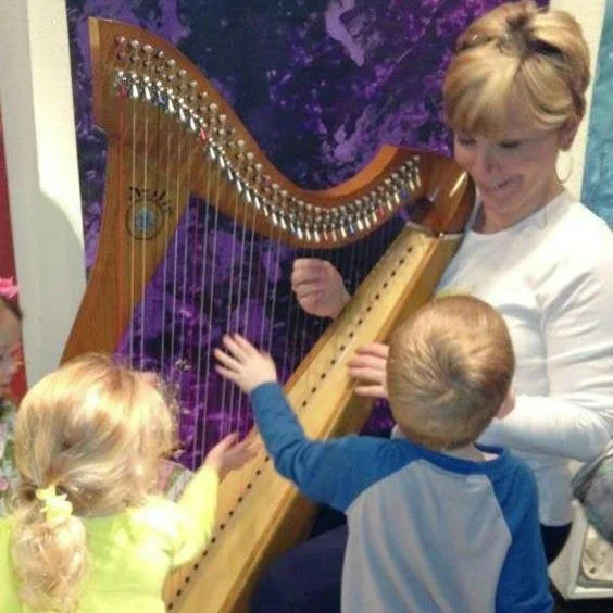 Maggie-Harp.jpg