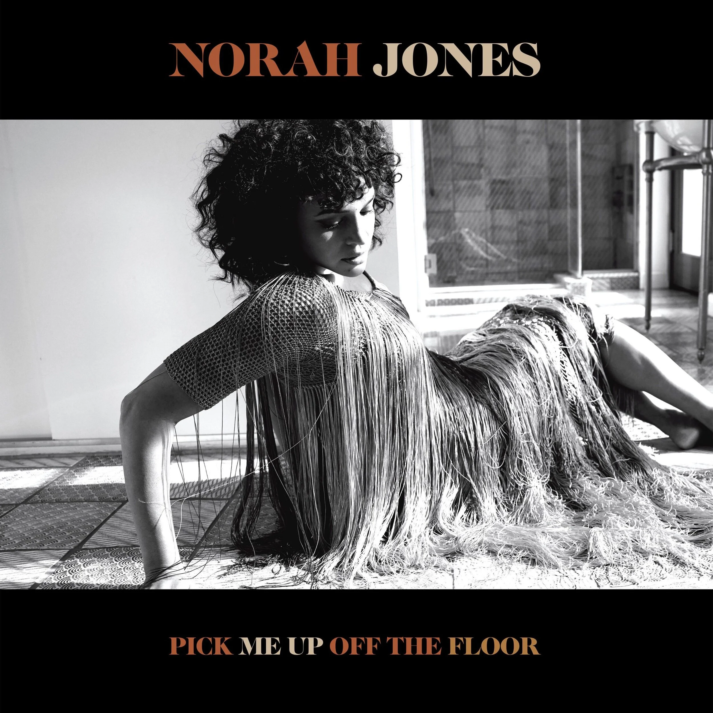 Norah Jones "Pink Me Off The Floor" (Copy)