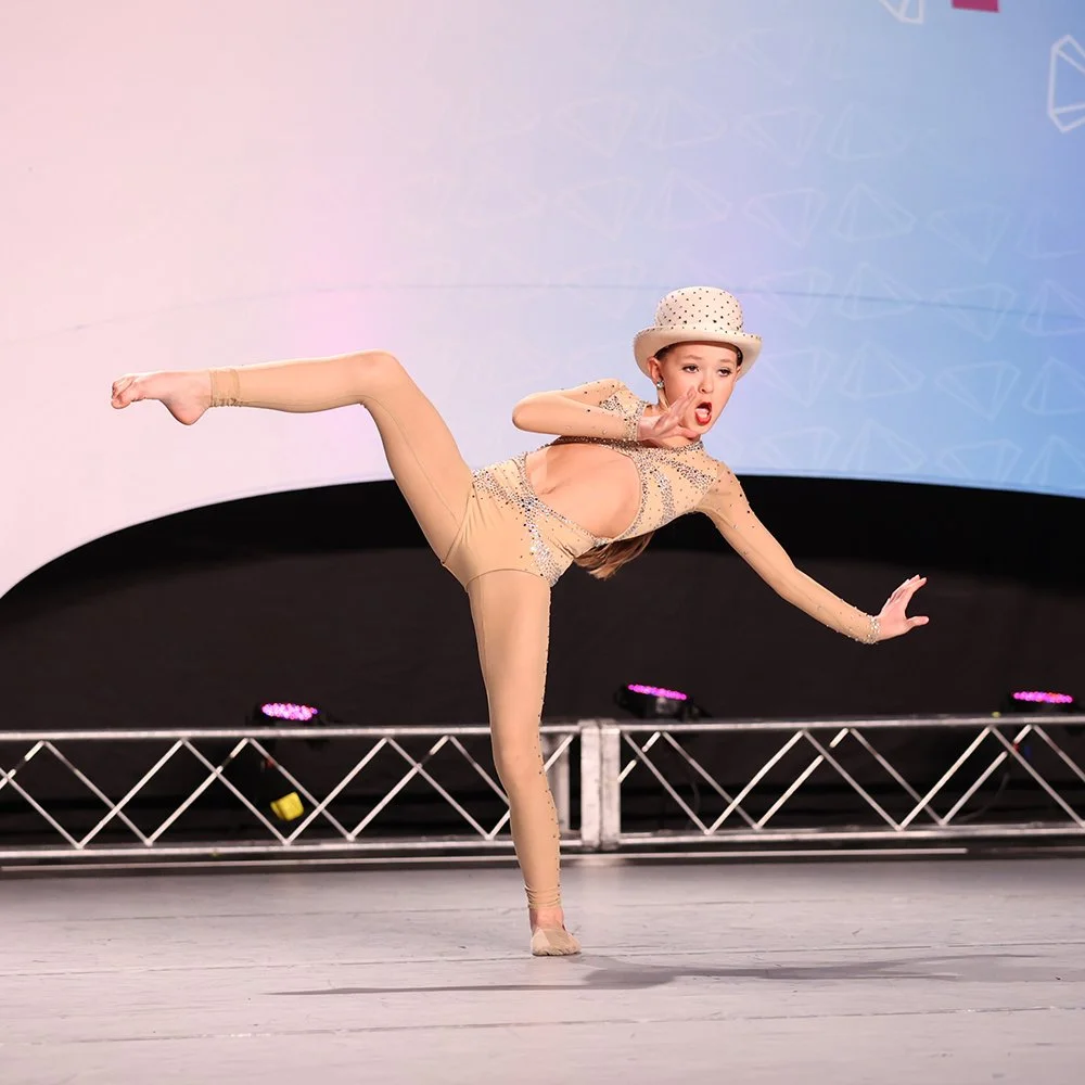 MAKENZIE TIESKOETTER