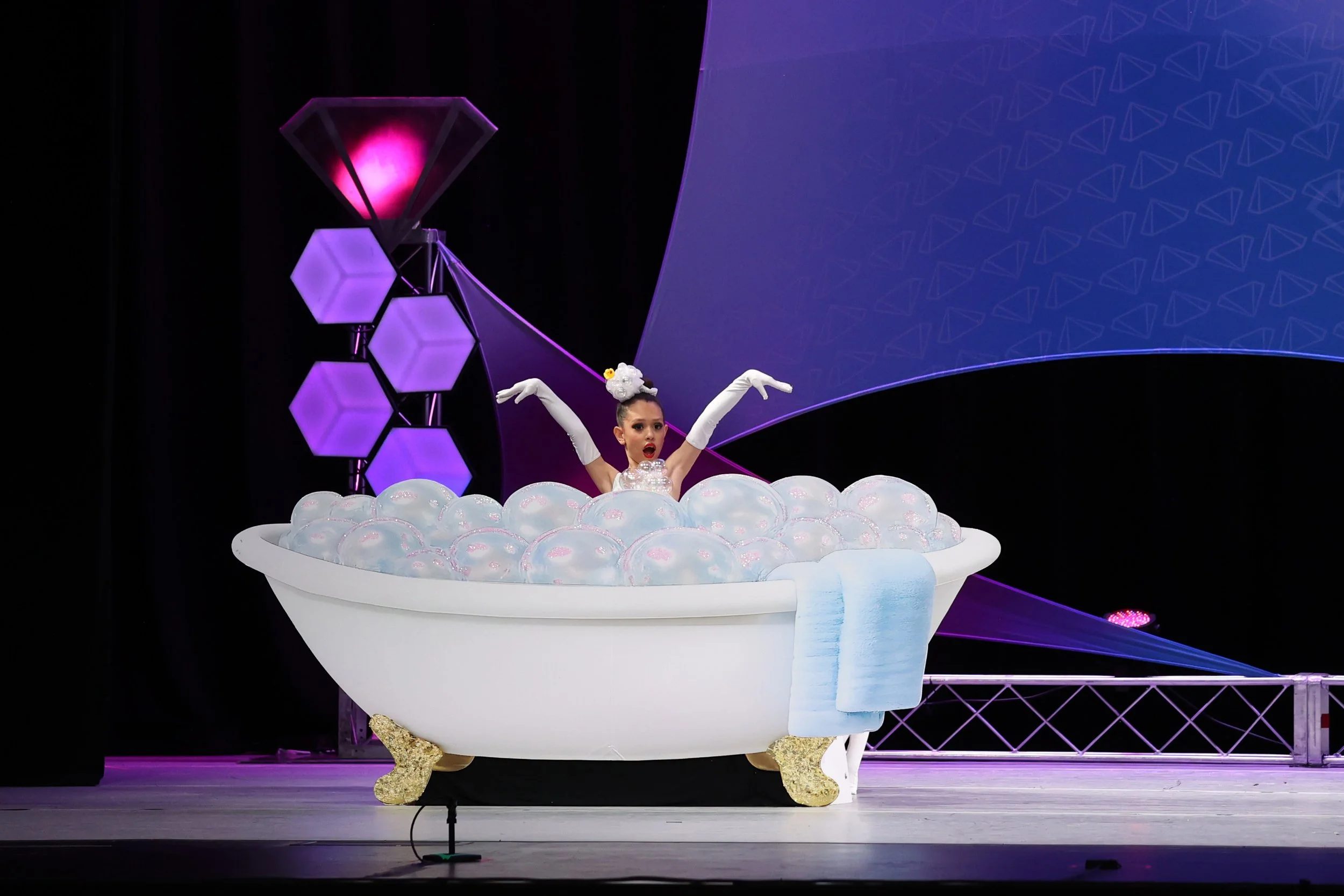 323 - Bubbles.jpeg