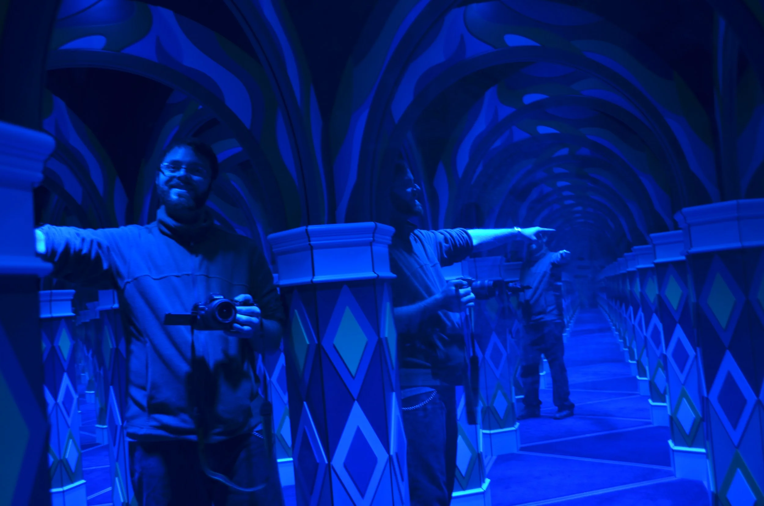 Mirror Maze — Keen Designs Inc