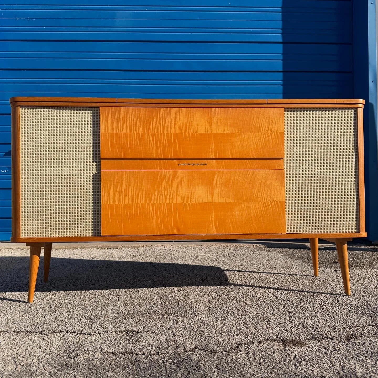 1963 Grundig Konsertshrank Model SO 380