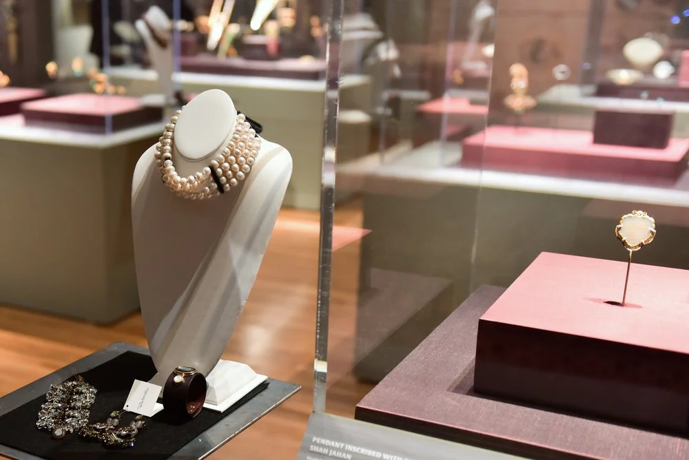 Annabella Santese pearl chocker
