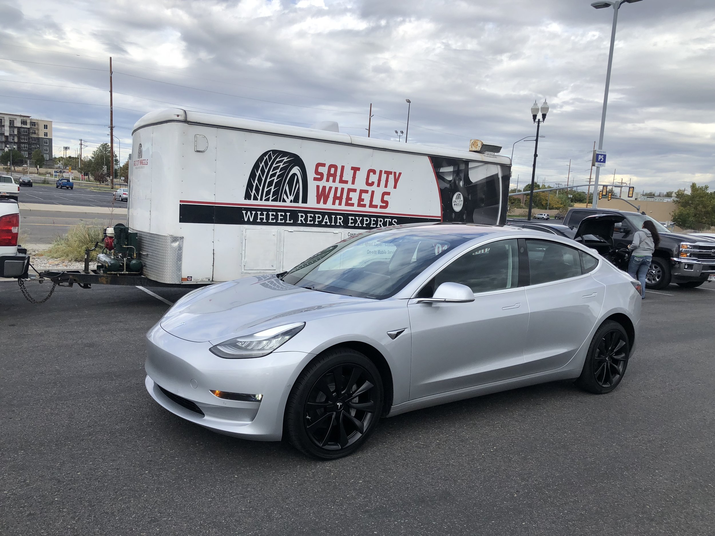 Tesla Model 3 after wheel paint