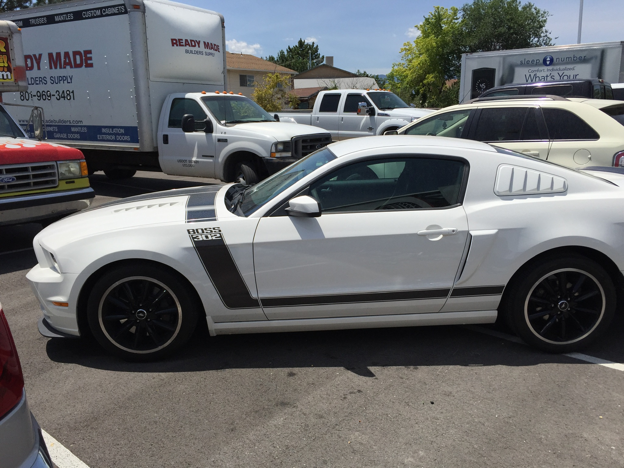 Ford Mustang Boss 302 After Wheel Painting