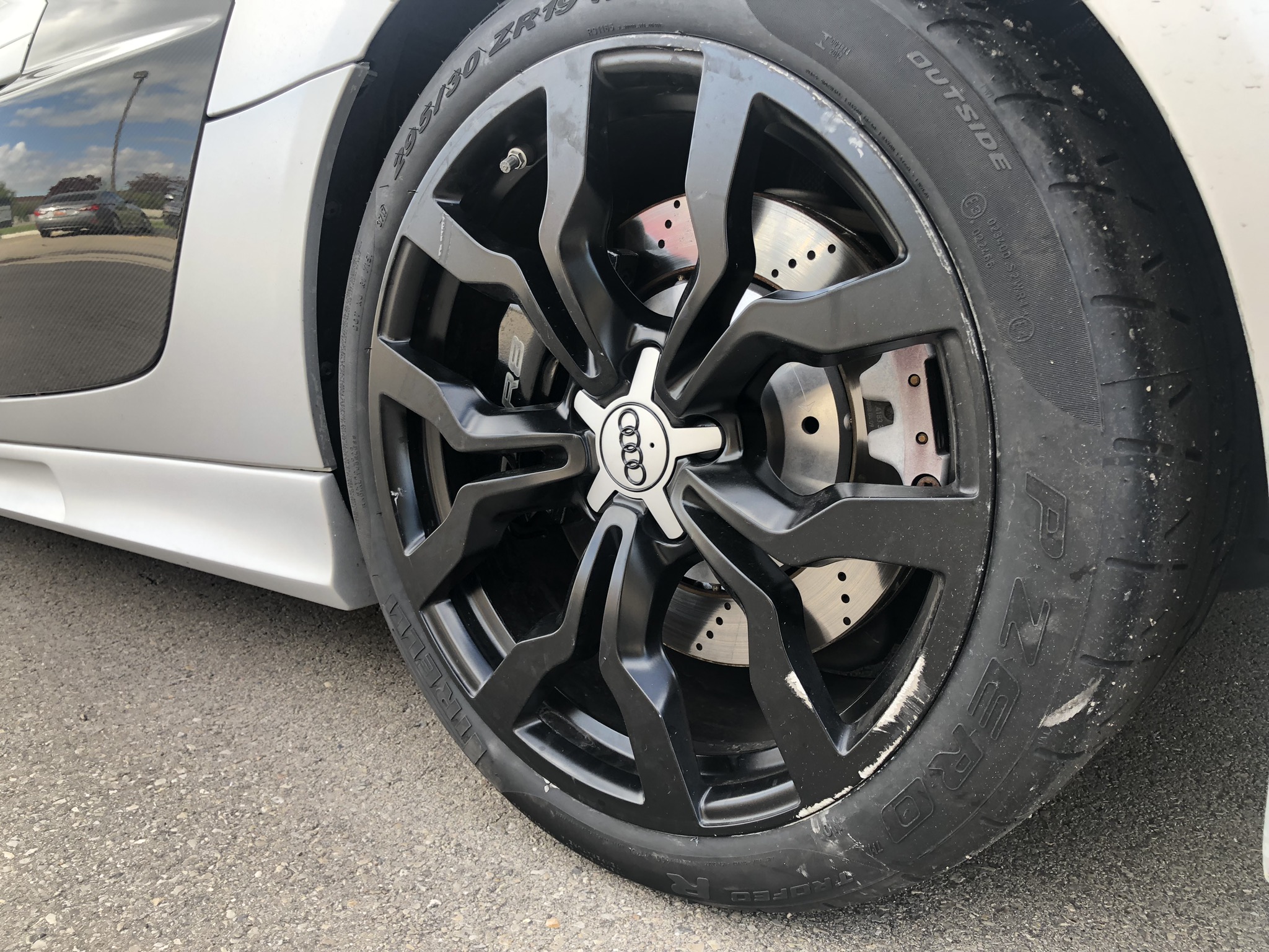 2010 Audi R8 V10 Before Wheel Repair