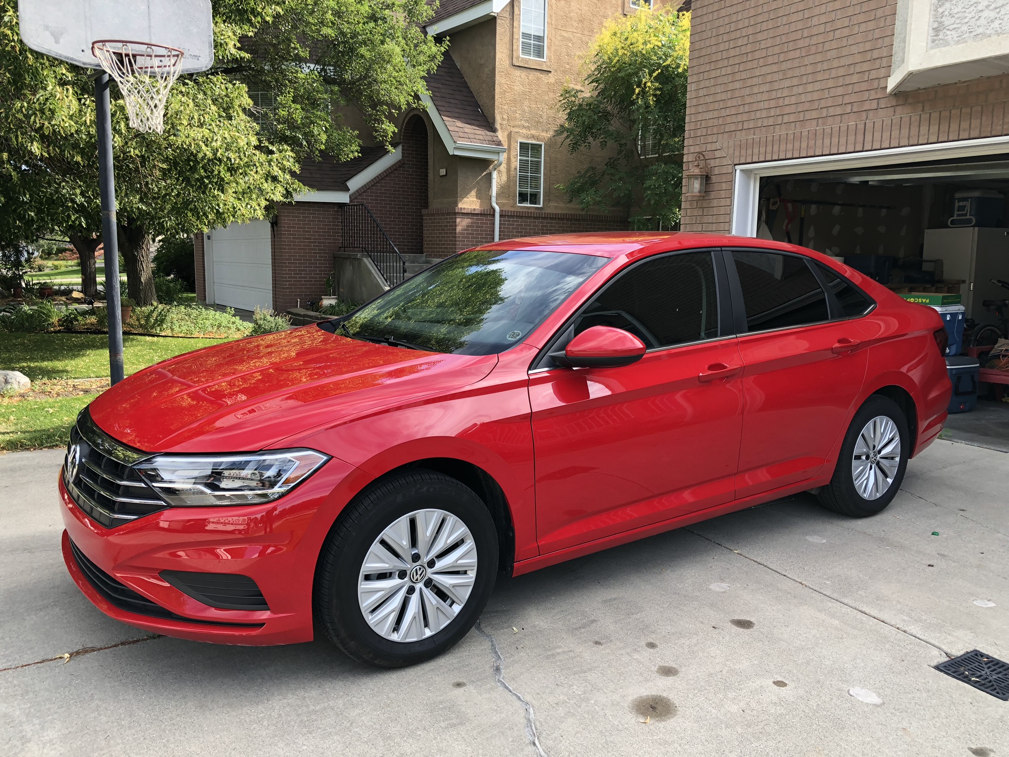 VW Jetta before wheel paint