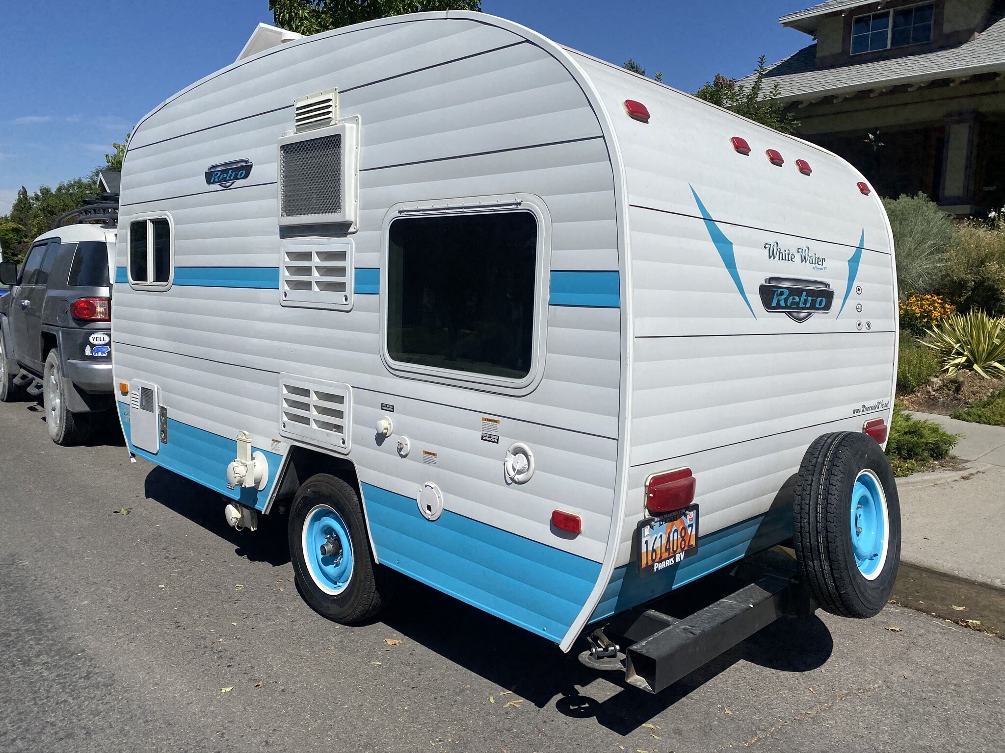 Retro RV Wheel Refinish After