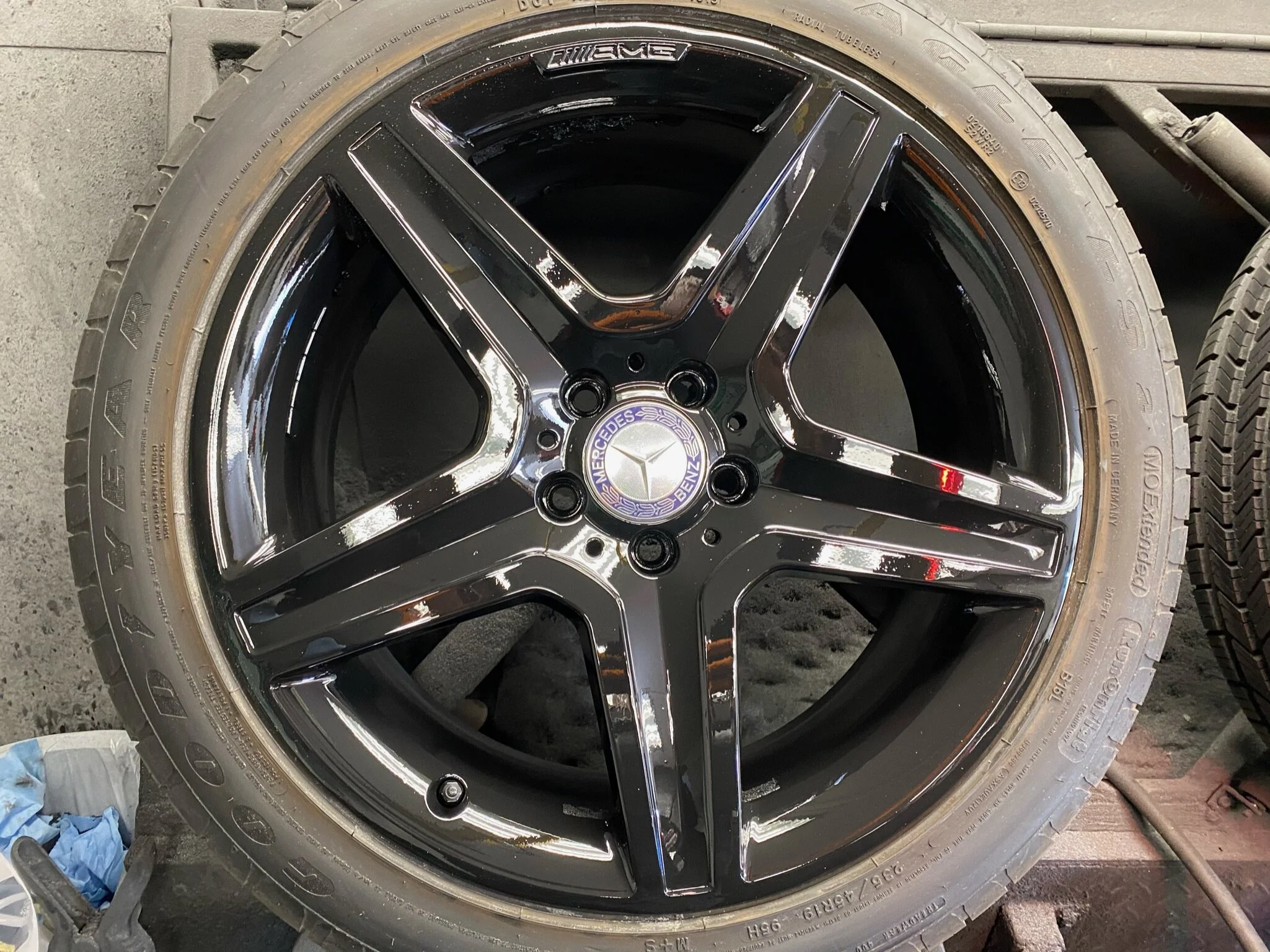 Can You Repair Rockchip Curb Rash Road Damage To A Mercedes Gla250 Amg Wheels Salt City Wheels Mobile Wheel Repair Custom Paint Finishes Salt Lake City Utah