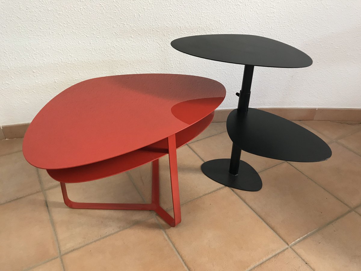 table-metal-laquee.jpg