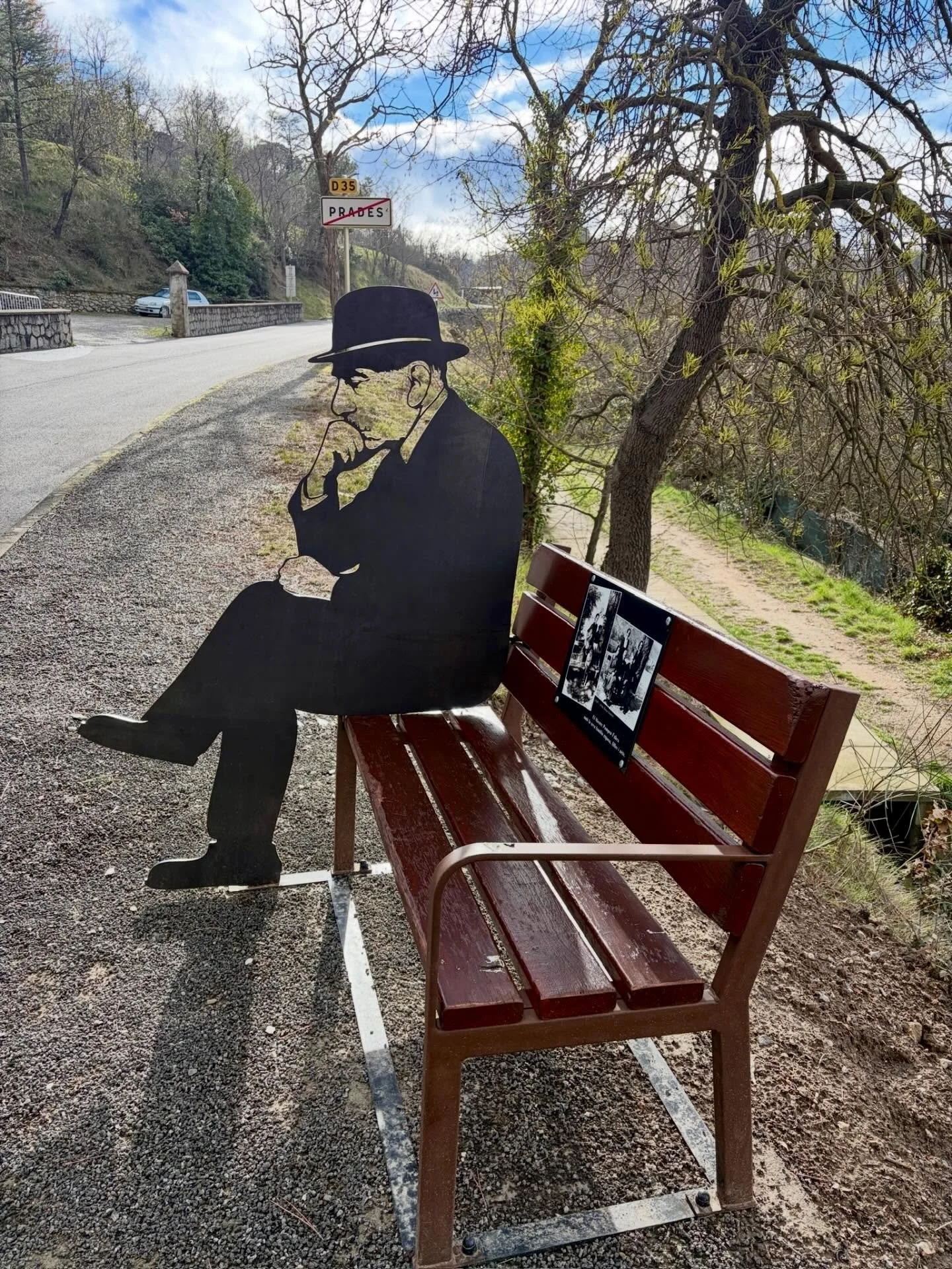 ✨ Nouvelle r&eacute;alisation en d&eacute;coupe laser &ndash; Ville de Prades ✨
Nous avons eu le plaisir de r&eacute;aliser une silhouette en acier d&eacute;coup&eacute;e au laser &eacute;paisseur 8 mm, repr&eacute;sentant Pompeu Fabra, figure embl&e