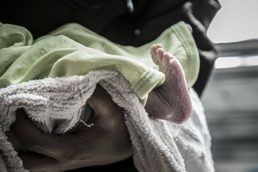PICTURED: In Yemen, a child dies every 10 minutes from preventable causes. PC: WFP/Marco Frattini.