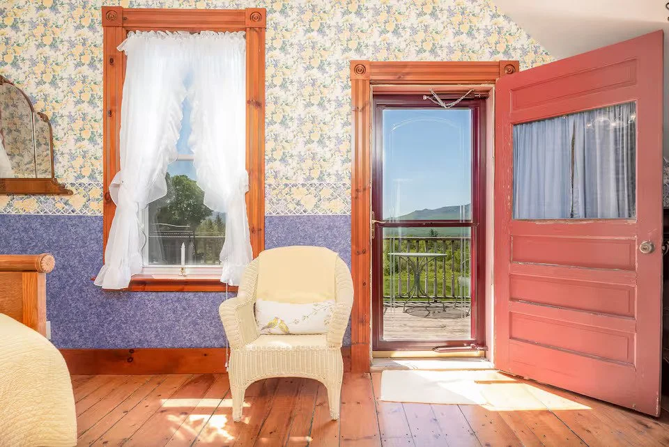 bedroom3.1.jpg