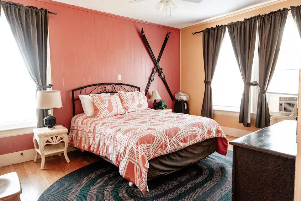 bedroom6.jpg