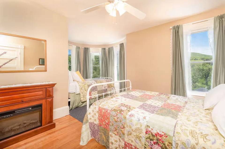 bedroom7.jpg
