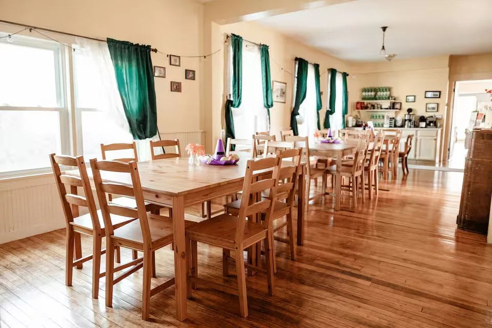 dining3.jpg