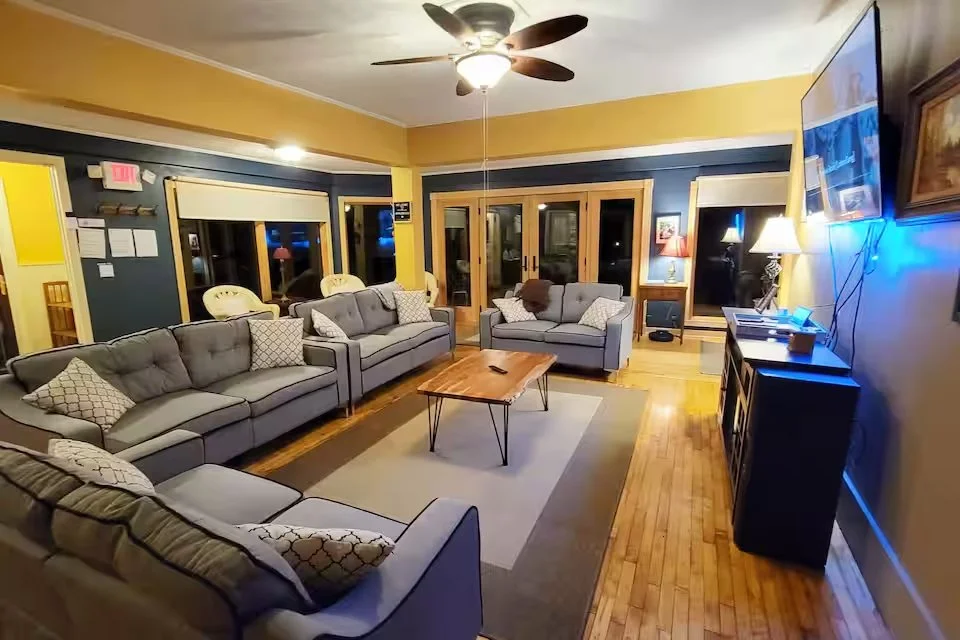 livingroom5.jpg