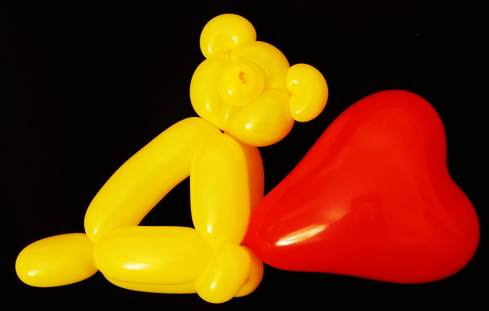 teddy bear balloon animal
