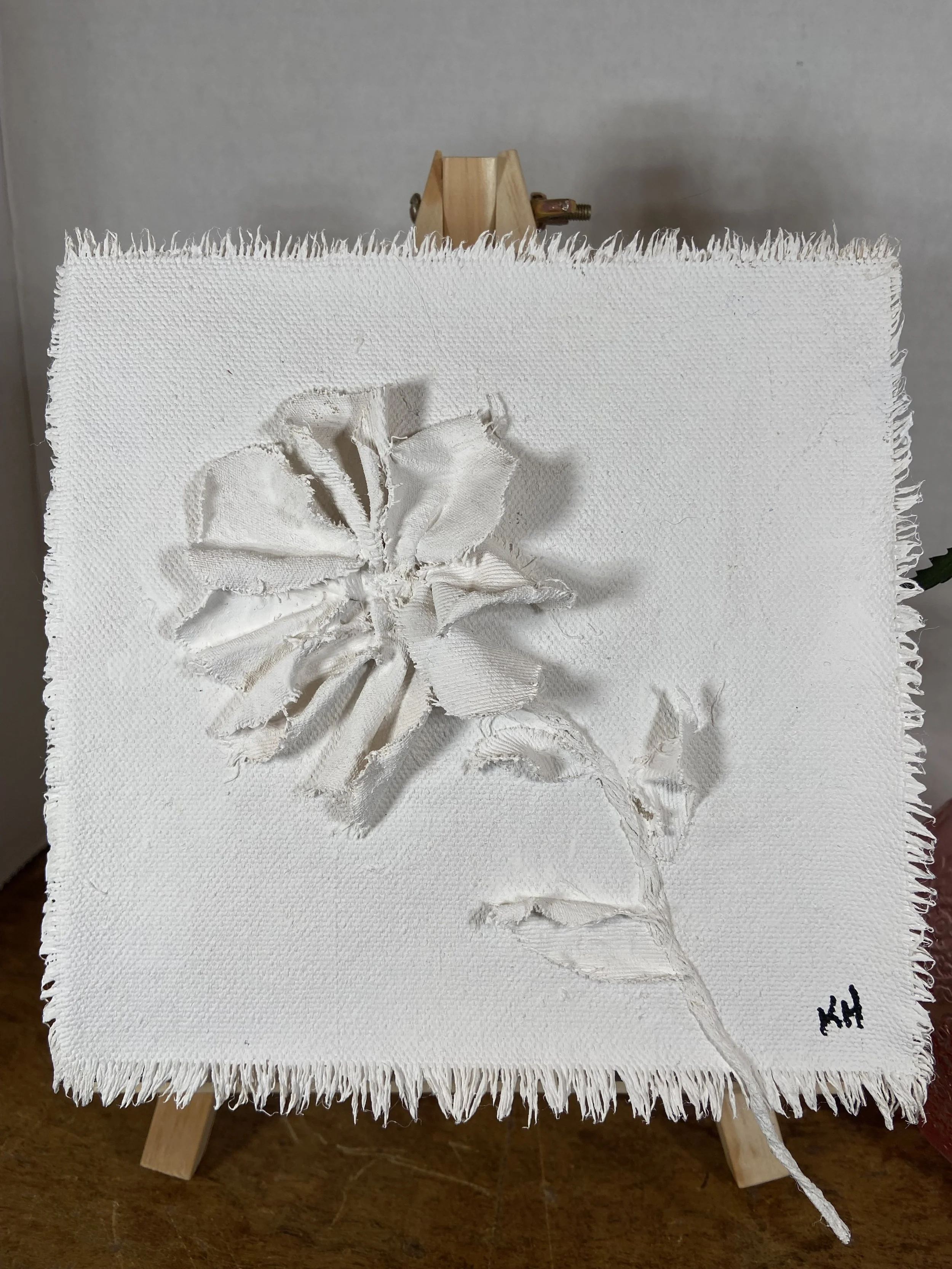 5474 White Floral Front 2.jpeg