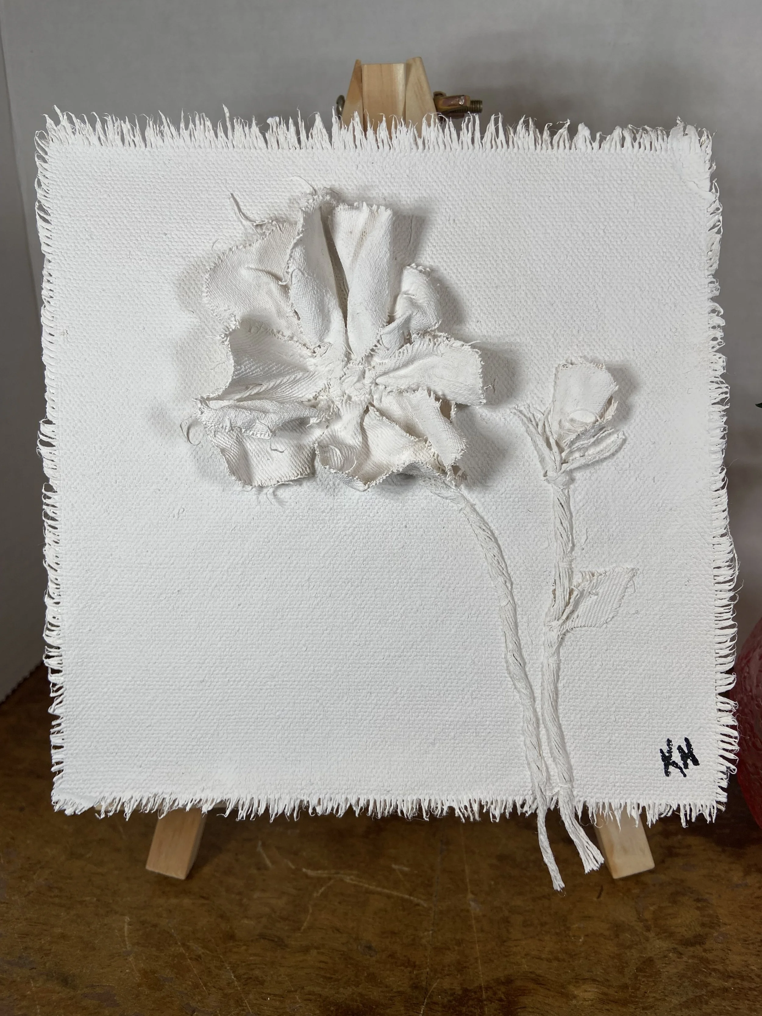 5471 White Floral Front 2.jpeg