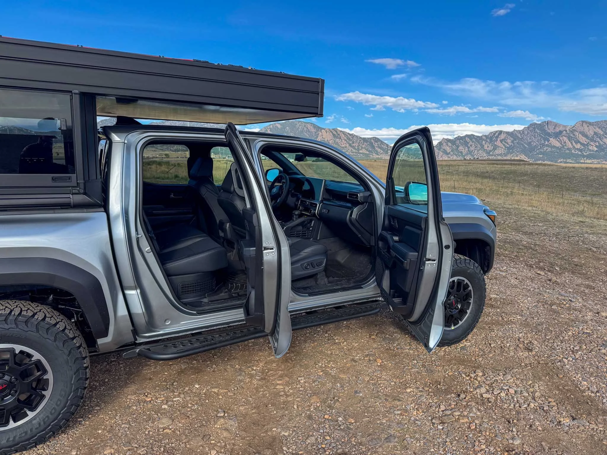Tacoma_4x4_Rental_Truck_Camper-5.jpg