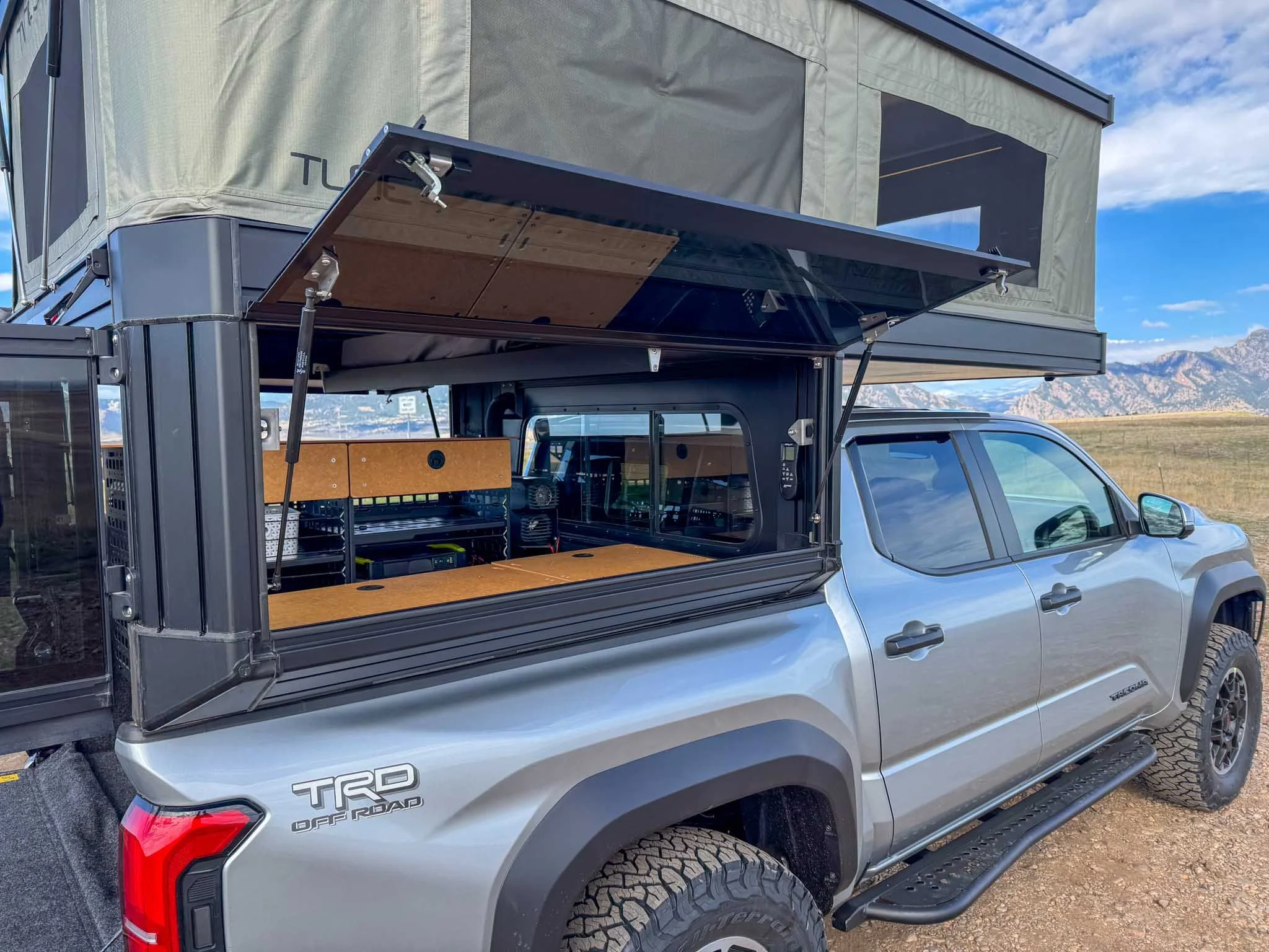 Tacoma_4x4_Rental_Truck_Camper-17.jpg