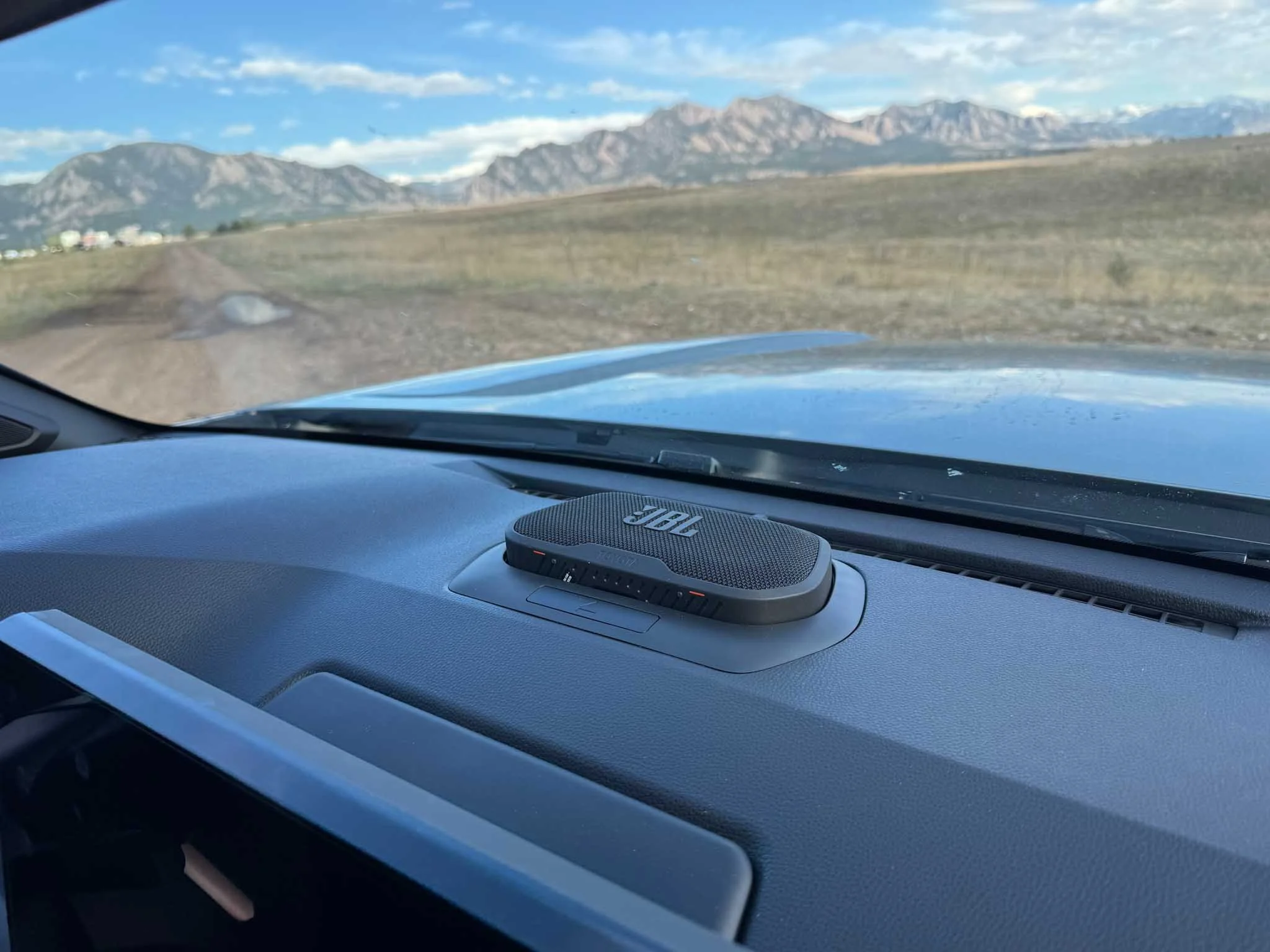 Tacoma_4x4_Rental_Truck_Camper-2.jpg