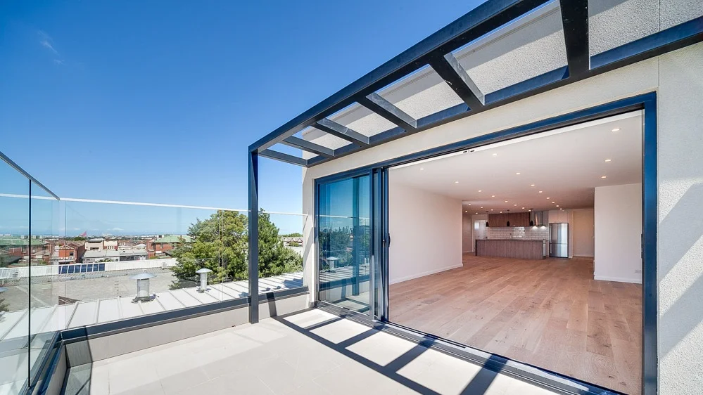 27-Norwood-Crescent-Moonee-Ponds-Web-79-of-91-Balcony.jpg