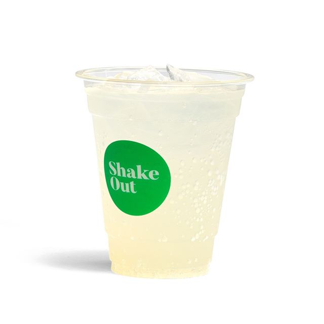 Tangy citrus lemonade for those crisp autumn afternoons 🥤🍋 #whenlifegivesyou #shakeoutnz