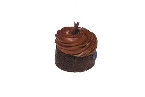 SWEET+THINGS_CAKE_PETITE_BLACK+MAGIC+(2).jpg