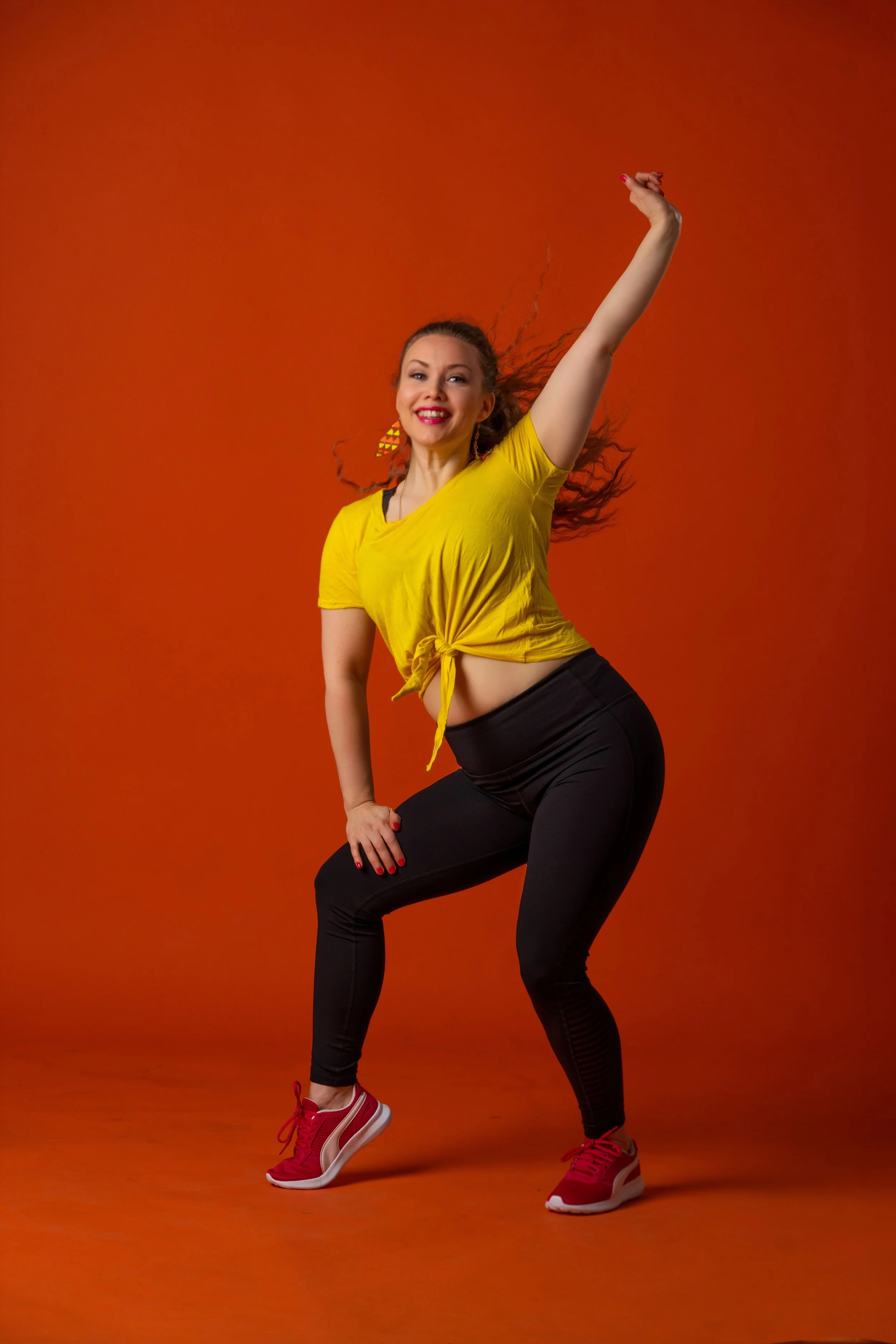 Reggaeton Beginners -- Reggaeton Intermediate/Advanced