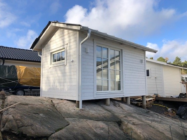 Friggebod Tjörn.jpg