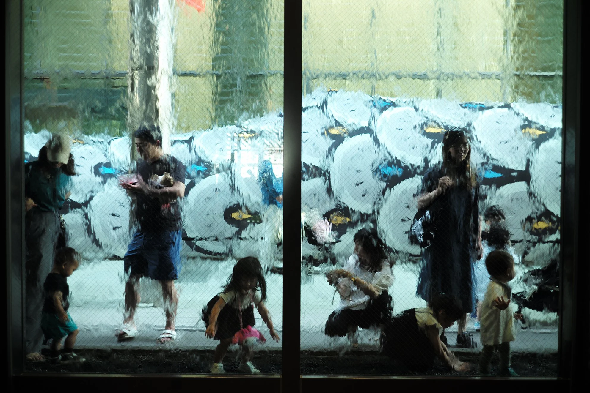 blur people Japan.jpg