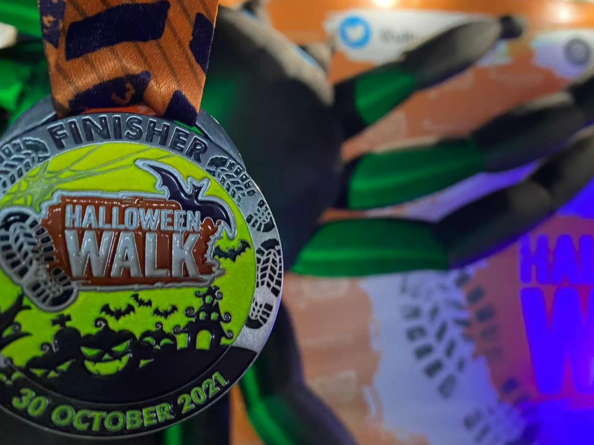 Ldn halloween walk medal.webp