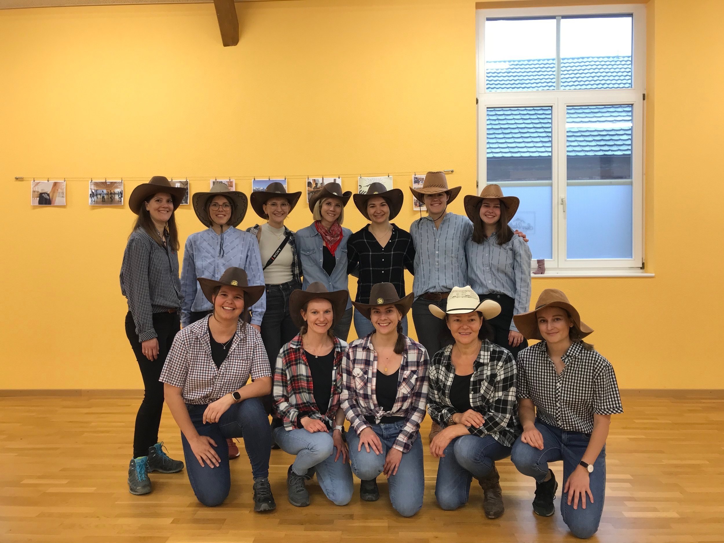 "Poltern" mit Line Dance-tolle Idee