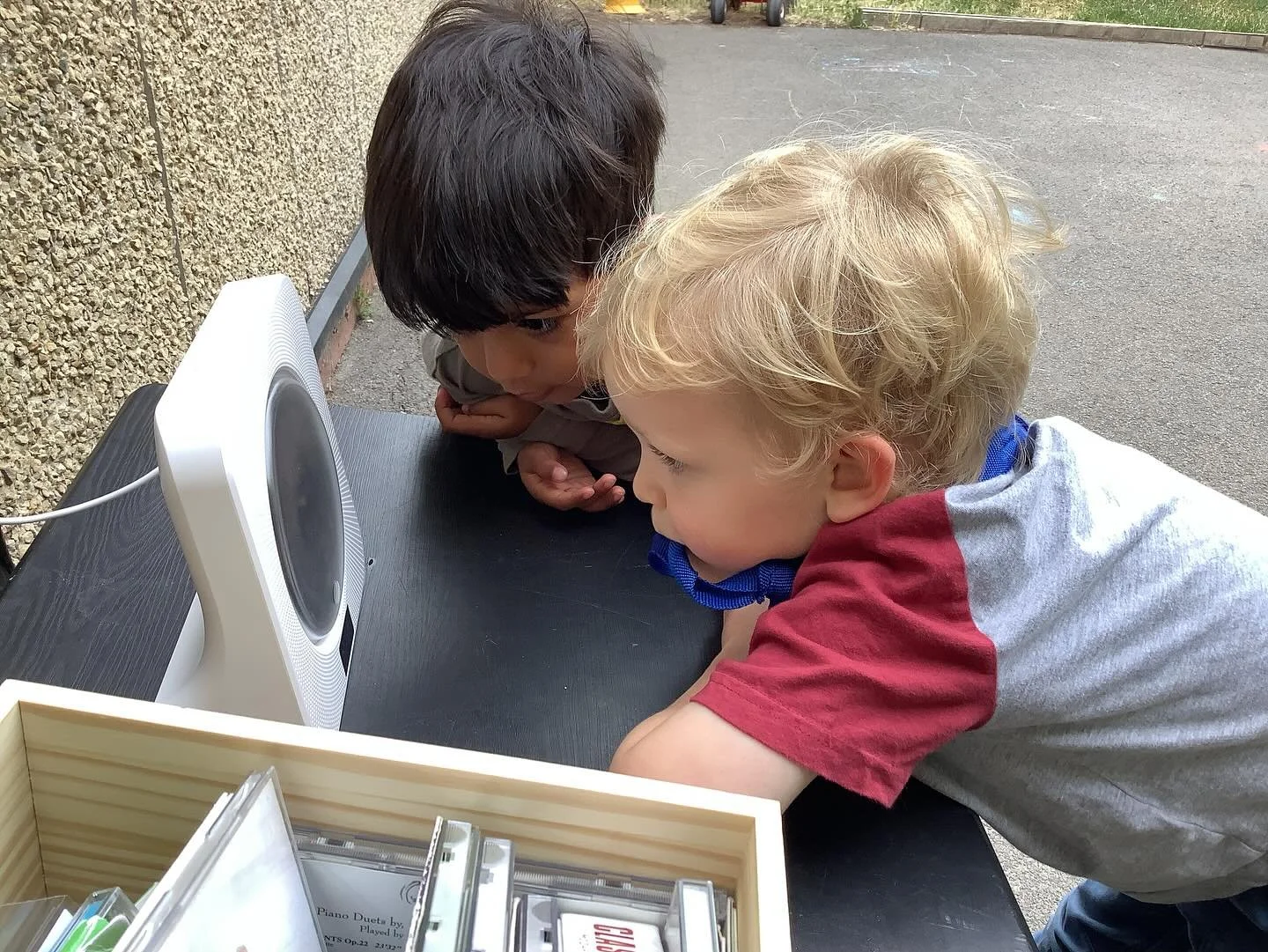 The children were completely captivated listening to music outside &mdash; full of curiosity, smiles, and little dance moves! Such a joyful way to explore sound and movement in the fresh air! 

Don&rsquo;t miss out, contact us about a visit today!
Ar