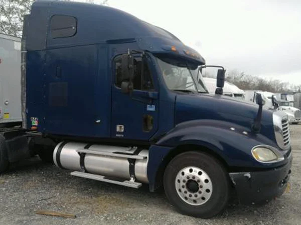 2004 Freightliner