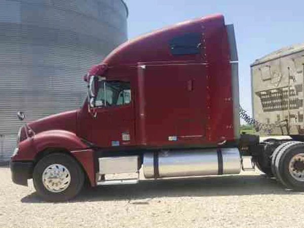 2005 Freightliner