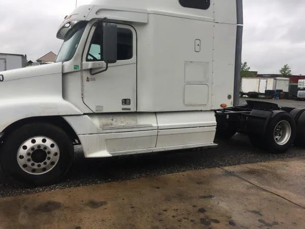 2002 Freightliner