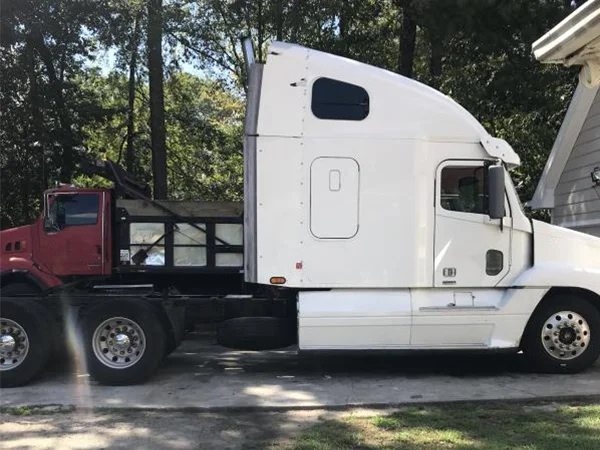 2005 Freightliner